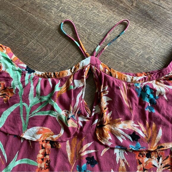 Express Top Floral Off Shoulder Tropical Ruffle Hawaiian Pink Purple - Picture 4 of 13